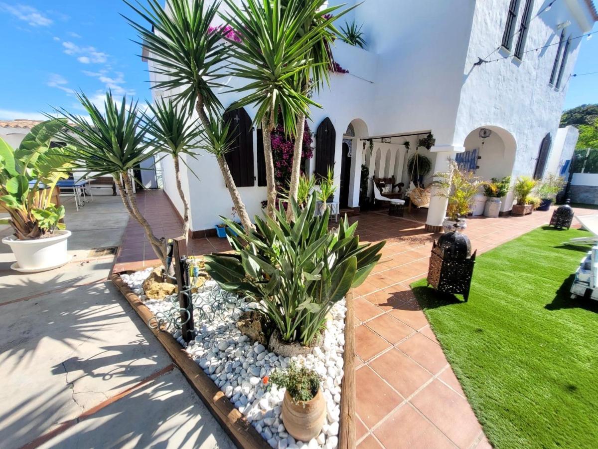 Gatu Premium Villa Lurberri Piscina Privada, 4 Dormitorios, 2 Banos, Parking , Jardines, " Preferente Mayores De 25 Anos Y Familias " In Y Barbacoa Chiclana de la Frontera Esterno foto