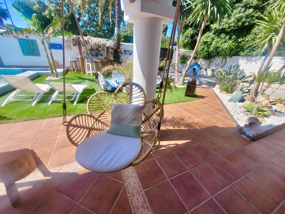 Gatu Premium Villa Lurberri Piscina Privada, 4 Dormitorios, 2 Banos, Parking , Jardines, " Preferente Mayores De 25 Anos Y Familias " In Y Barbacoa Chiclana de la Frontera Esterno foto